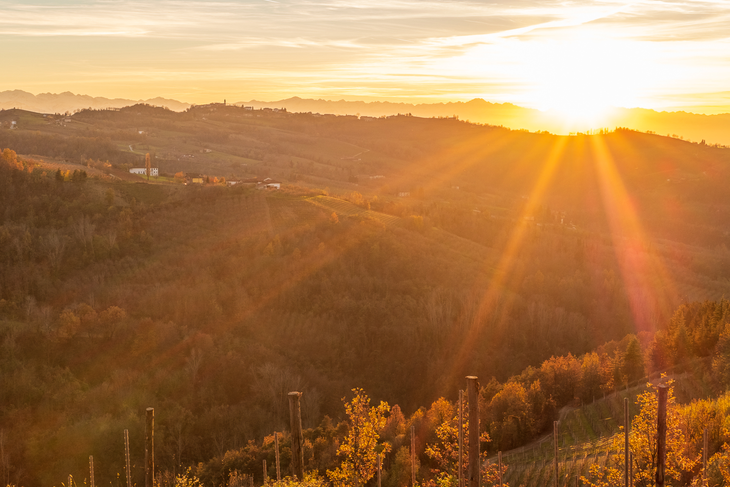 Piemont Ausblick Sonnenuntergang